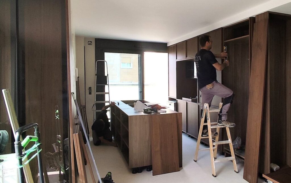 Cocina para obra nueva de lujo en Madrid con electrodomésticos integrados — Doca Madrid